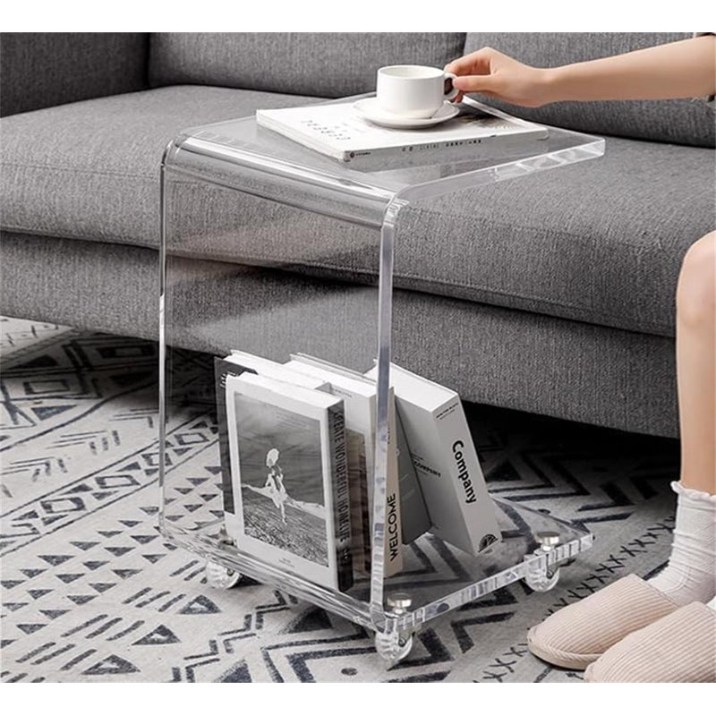 Table d'appoint en forme de C