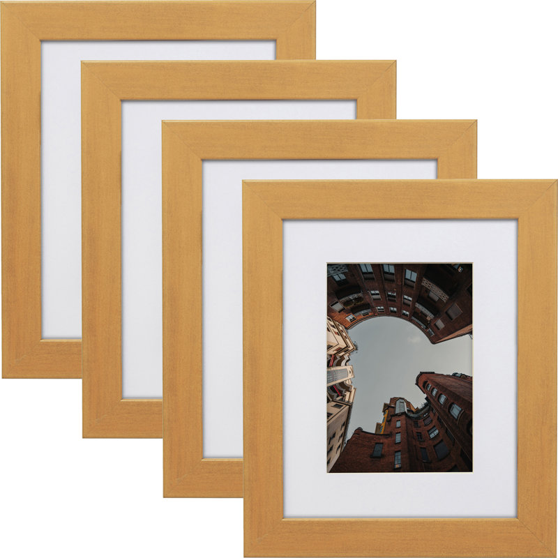 Ensemble de 4 cadres photo dorés, 20 po x 30 po emmêlé à 16 po x 24 po