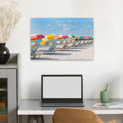 Chaises longues South Beach II - photographie de paysages côtiers, art des plages