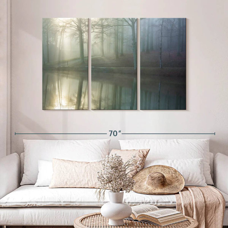 Alvord Echo, 32" H x 50" W