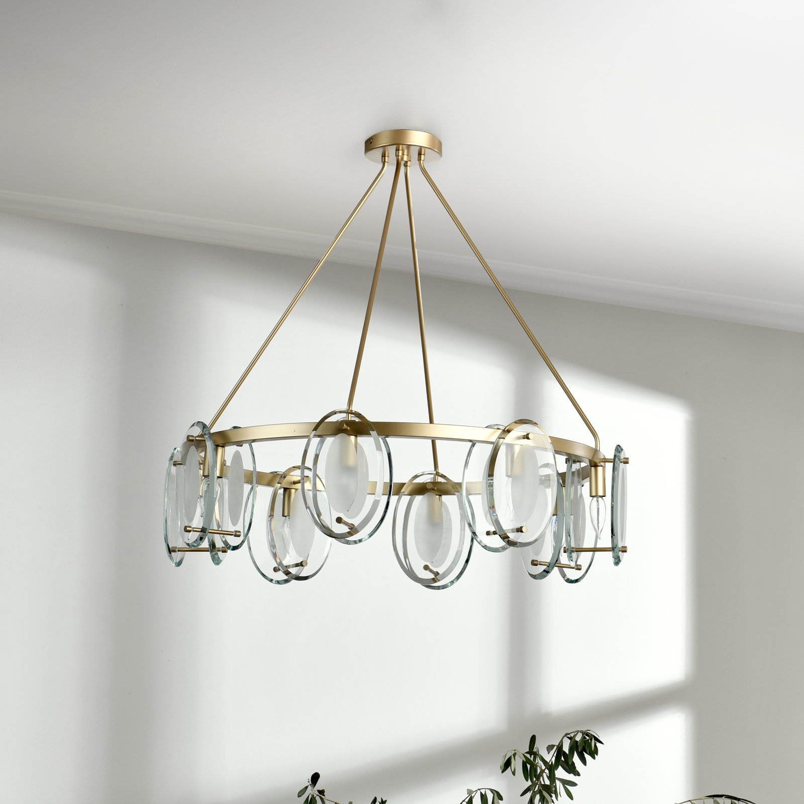 Iron 8-Light Chandelier