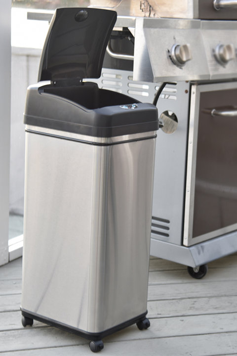 Shop Wheeled Trash Cans