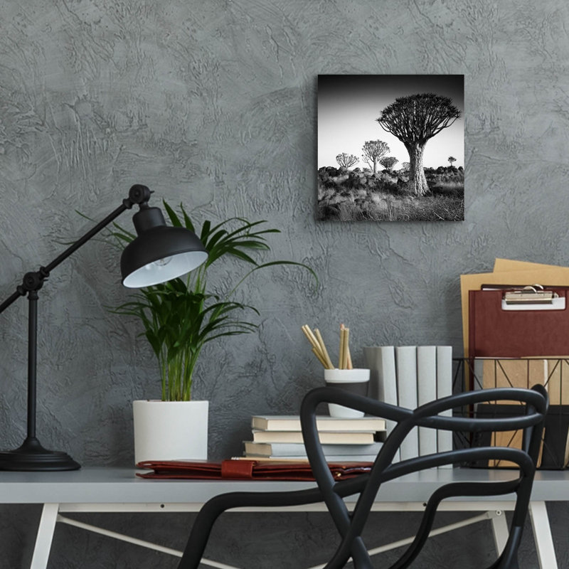 «Namibia Quiver Trees» par Nina Paponcek, art mural en verre acrylique, H 12 po x l 12 po x P 0,13 po