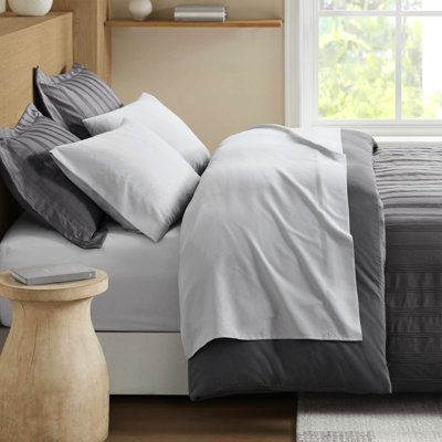 Couette 3 pièces couleur anthracite, rayures tissées, antidérapante, confort optimal toute la nuit, entièrement rayée, résistante au boulochage, taille facile, idéale pour les peaux sensibles