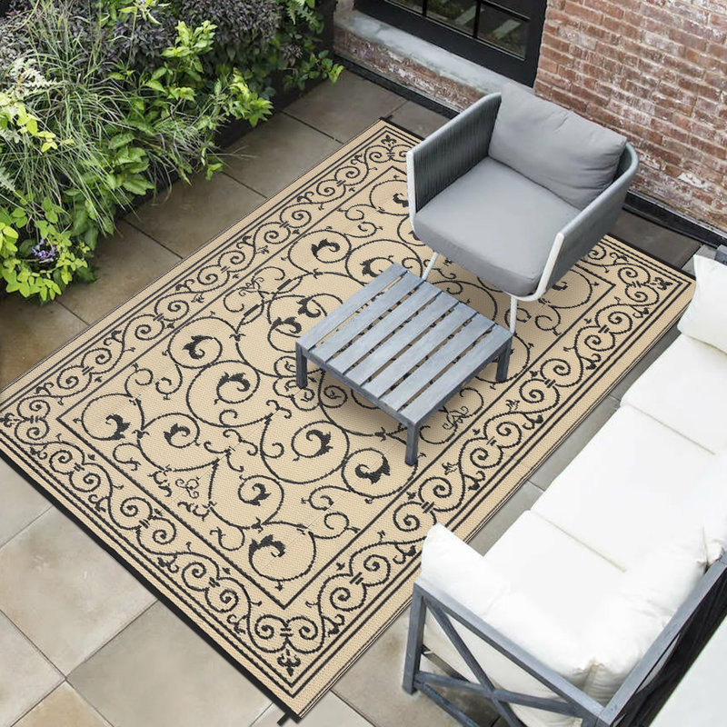 Tapis de sol extérieur en plastique imperméable et résistant aux rayons UV de 8 x 10 pi à double face facile à nettoyer et robuste pour la pelouse et le jardin