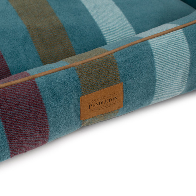 Lit pour chien Pendleton Kuddler, Cabine rayée schiste, Medium (30"w x 24"d x 9"h)