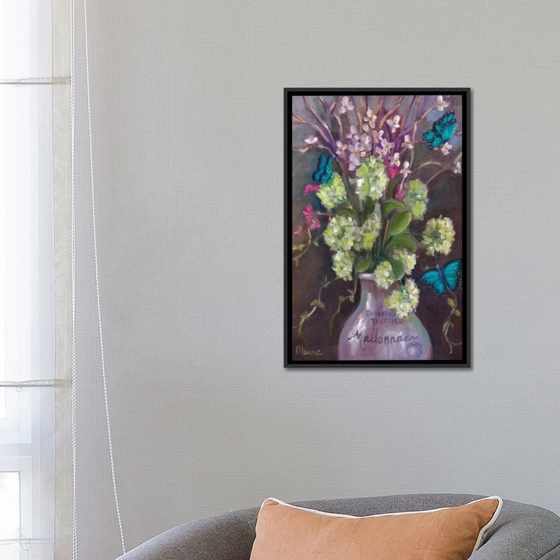 « not so still life », reproduction sur toile, H 26 po x l 18 po x P 1,5 po, Toile avec cadre noir, Pas de tapis