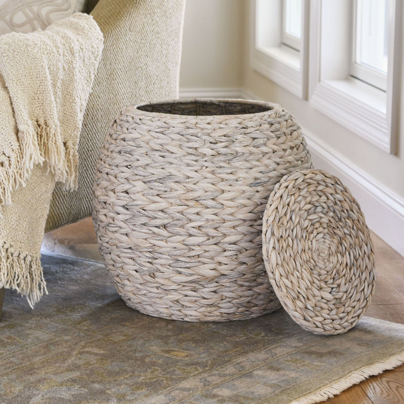 Baudette End Table, Washed White