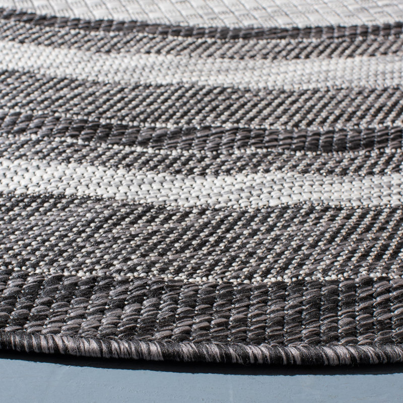 Tapis gris clair / noir Hance, Rectangle 2 pi 7 po x 5 pi
