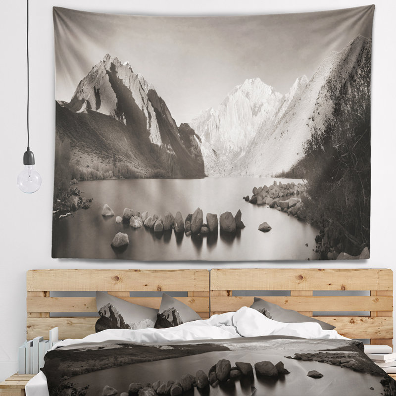 Tapisserie de panorama snow mountain lake, H 32 po x l 39 po