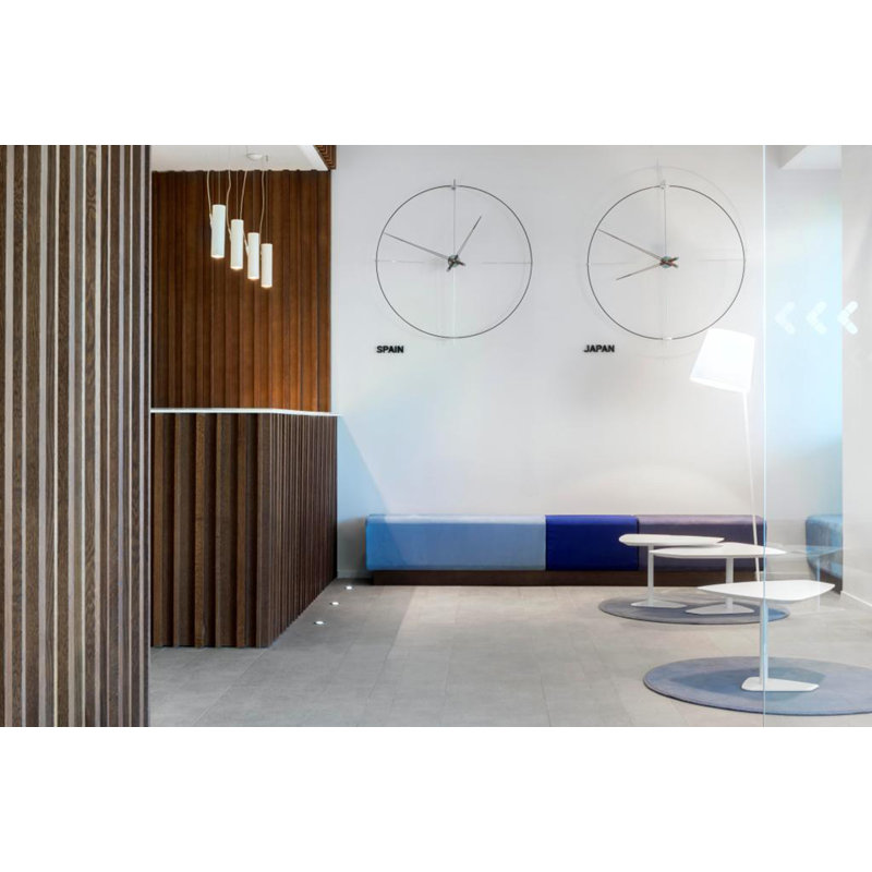 Bilbao Metal Analog Wall Clock, Black/Walnut