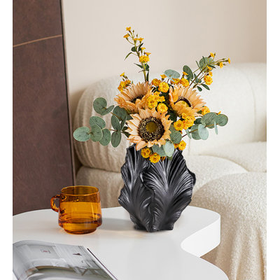Ceramic Leaf-Shaped Vase, Art Flower Vase