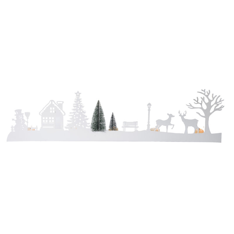 Scène de village de Noël en métal blanc 30,75 po The Holiday Aisle®