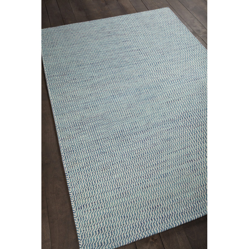 Tapis bleu Edgecliff, Rectangle 7 pi 9 po x 10 pi 6 po