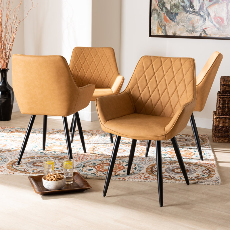 Chaise avec accoudoirs rembourrée Holst, Brun clair
