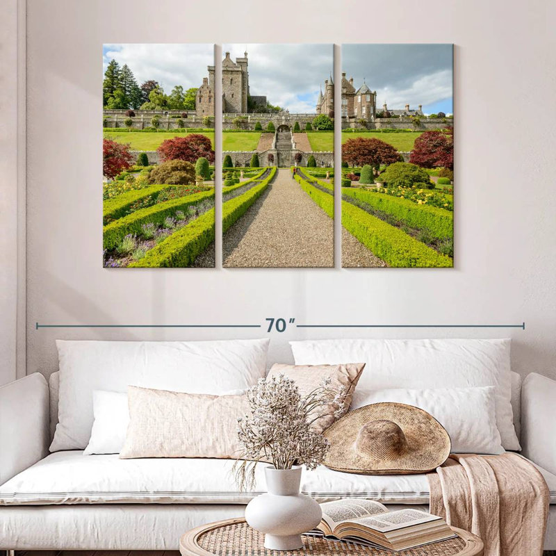 Lilie Drummond Castle Gardens, H 32 po x l 50 po