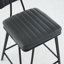 Ensemble de 2 tabourets de bar industriels, sans les tables-1191369395