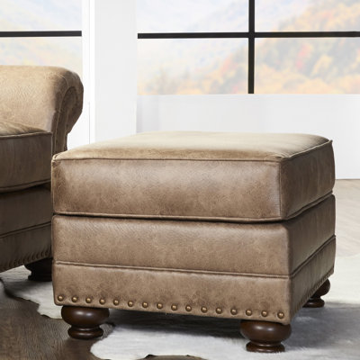 Similicuir de couleur gingembre - têtes de clou bronze antique, pieds en bois, motif uni rectangulaire, tissu d'ameublement brun de style traditionnel américain, pieds en oignon, décor
