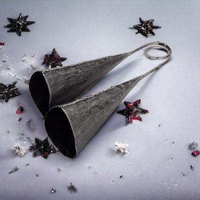 Sonnettes moyennes en argent antique