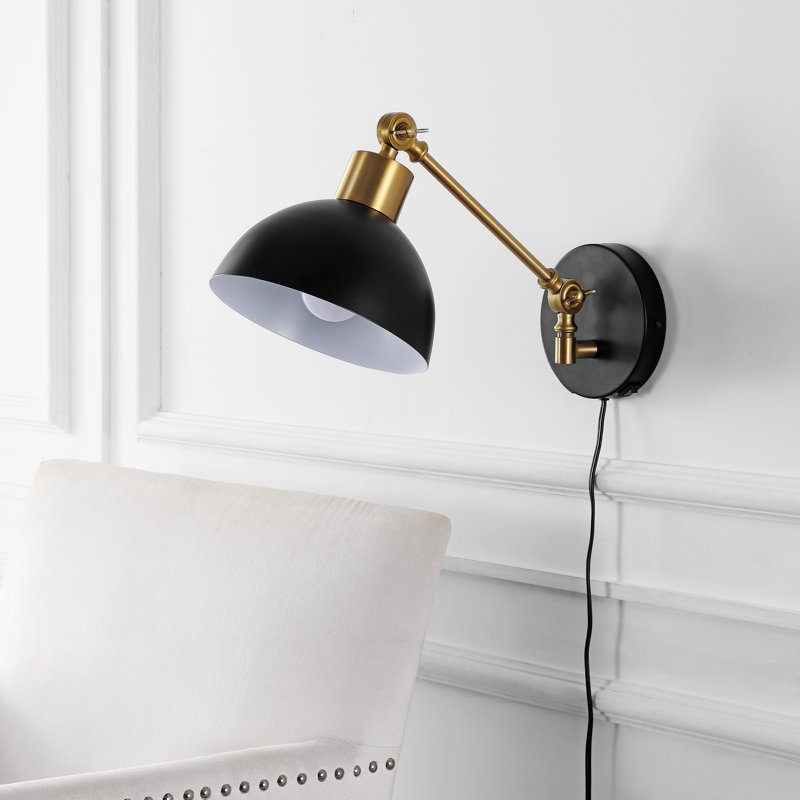 Applique murale articulée en fer avec port de charge USB Cimarron, Noir