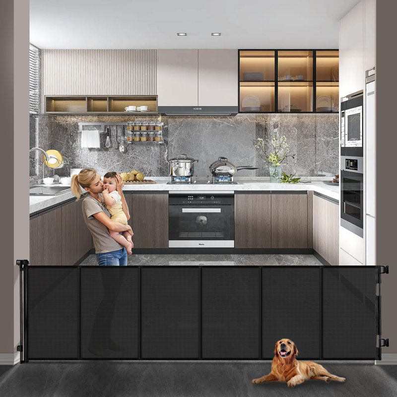 Barrière de sécurité rétractable pour animaux en maille pour escaliers, 41" H x 79" W x 2.7" D, Noir