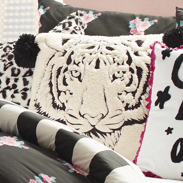 https://assets.wfcdn.com/im/51903861/resize-h755-w755%5Ecompr-r85/8911/89118638/Tiger+Throw+Pillow.jpg