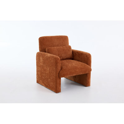 Fauteuil moderne recouvert de lin