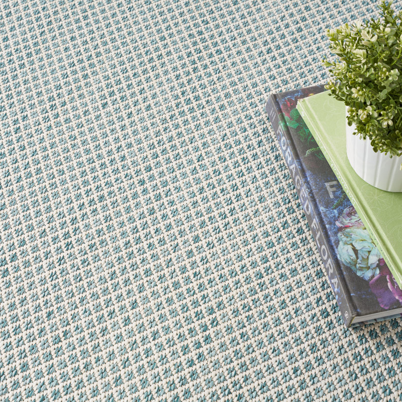 Tapis ivoire intérieur / extérieur Mcdade, Ovale 5 pi x 8 pi