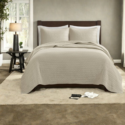 Luxurious Cotton Quilt Bedding Sets, Velvet Feel, Ideal For Comfortable Home Sleep
