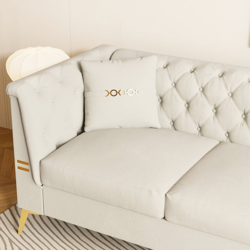Crème moderne 3 places blanc avec 2 coussins, rembourrage en mousse haute densité, accents métalliques dorés, velours de coussins amovibles, dossier profond, côté garni, doux pour les appartements