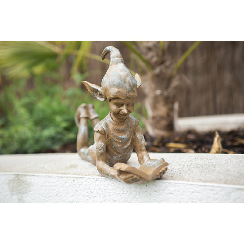 Fantasy & Sci-Fi Plastic Garden Statue