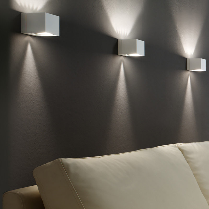 Dau 1-Light Flush Mount, Up AND Down Light, 1 x 60W Halogen Frosted bulb, Matte White Lacquer