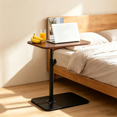 Table d'appoint en forme de C