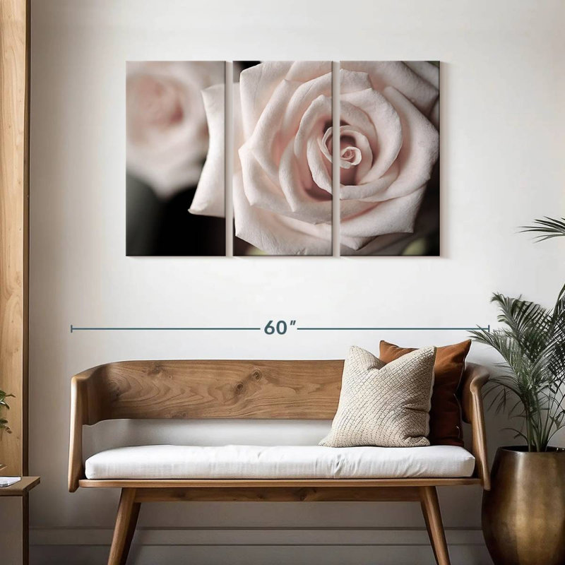 Harnek près d'une rose éblouissante, H 28 po x l 45 po