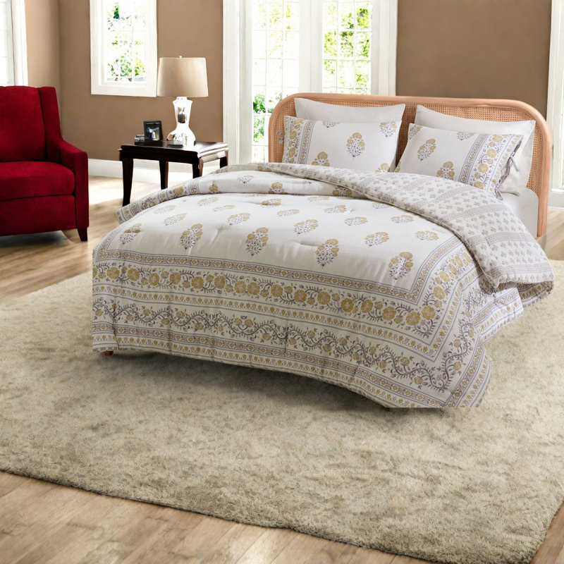 Cotton Blend Floral and Vintage Look Comforter Set