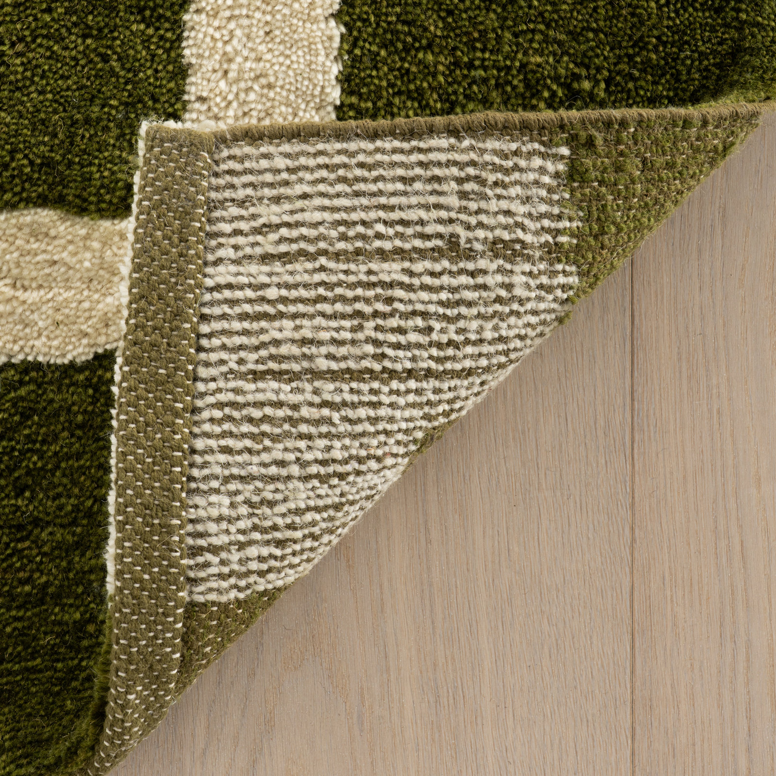 Bordered Hand-Tufted Rug, Rectangle 8'6" x 11'6"