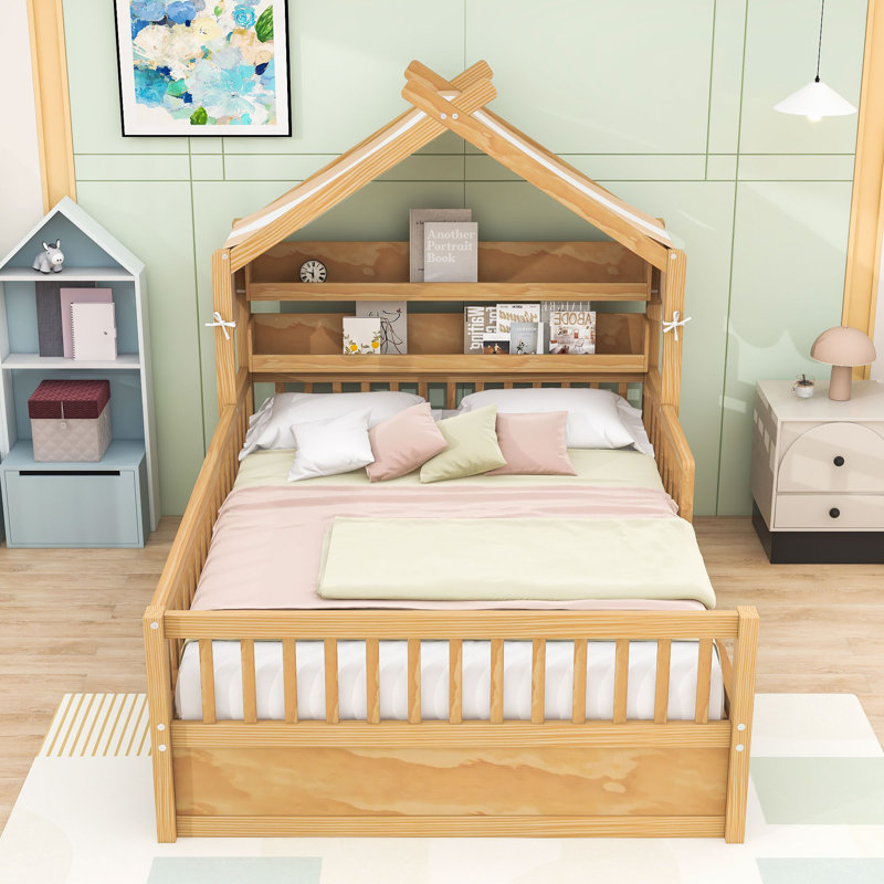 Lit maison en bois avec tablettes de tête de lit, Naturel, Lit double