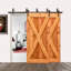 Porte de grange double à panneaux en bois teinté à panneau avec ensemble de quincaillerie coulissante-86758797-86758769