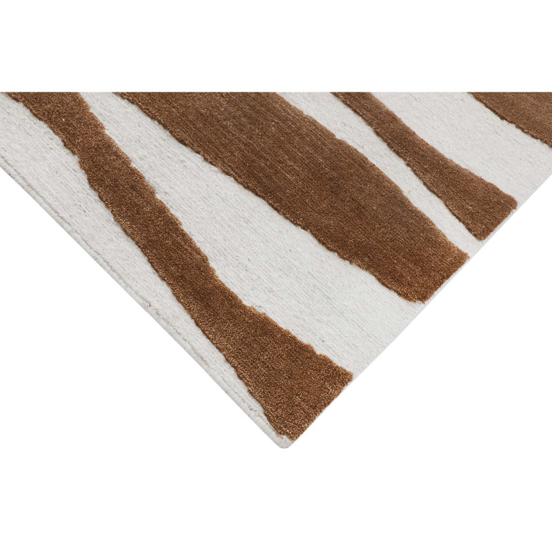 Geometric Area Rug in Ivory/Light Brown, Rectangle 8' x 10'
