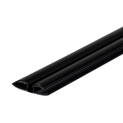 Charnière de panneau en polypropylène noir Outwater 1/8 po - longueur 12 pi coupée à (4) pièces de 36 po