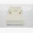 Beige est en rupture de stock