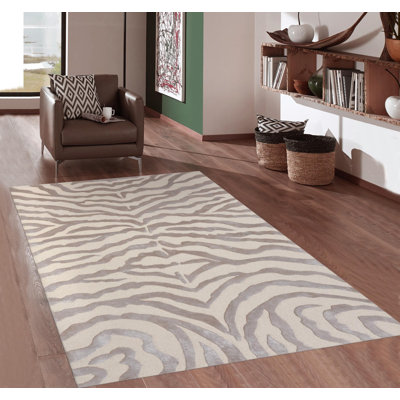 Edgy Silk and Wool Animal Print Indoor Rug