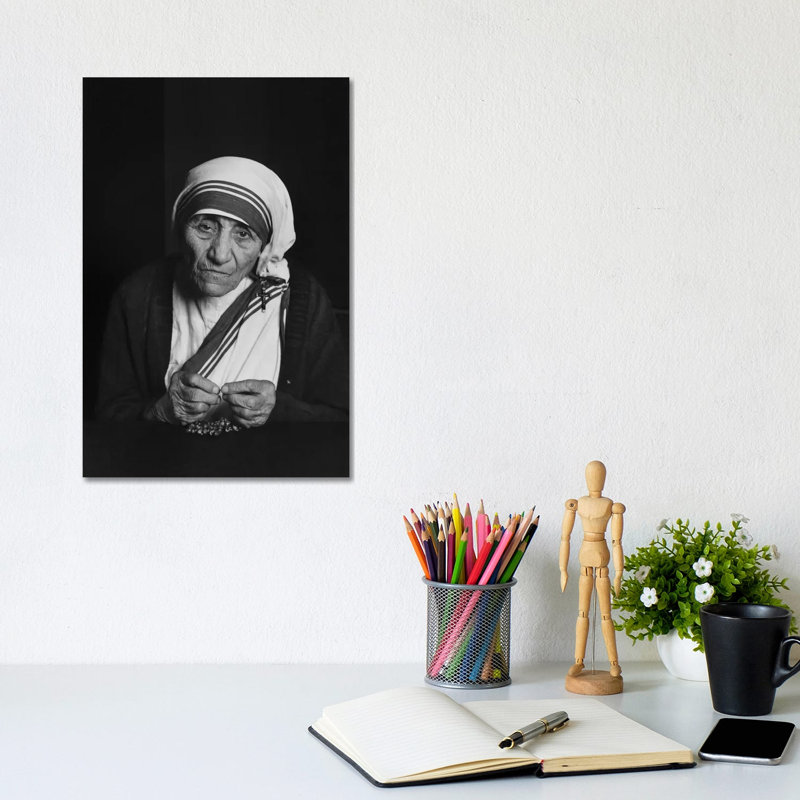 Mother Teresa Photograph by Unknown Artist - Wrapped Canvas Print, 20.32 cm H x 30.48 cm W