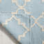 Tapis géométrique en laine / coton tissé à la main et à plat Mccall - bleu clair / ivoire-1223184876