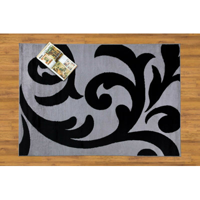Stanwick Floral Area Rug