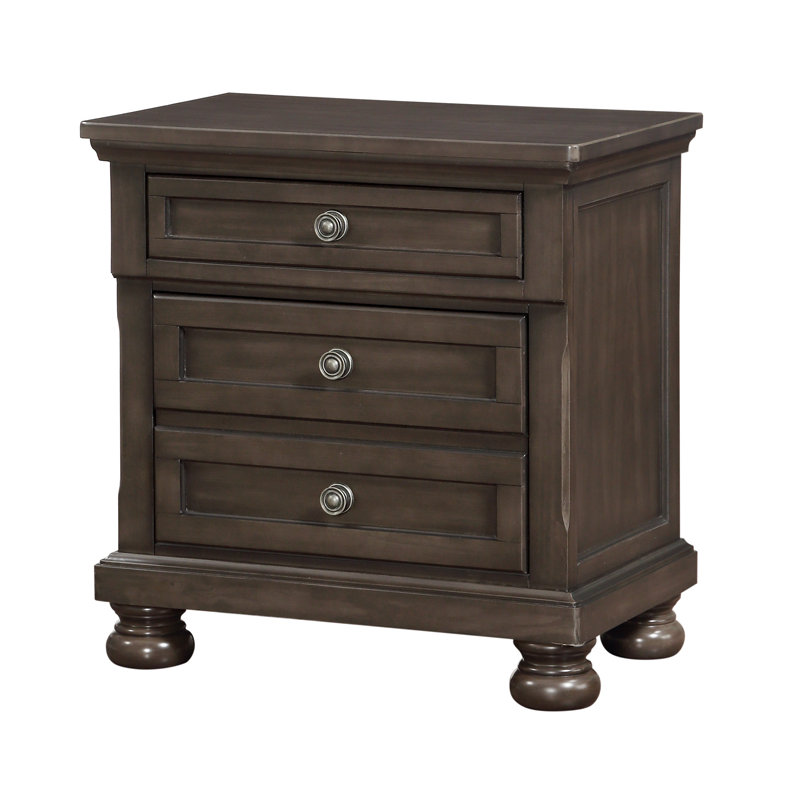 Kynsleigh 29.25'' Tall 3 - Drawer Nightstand, Gray