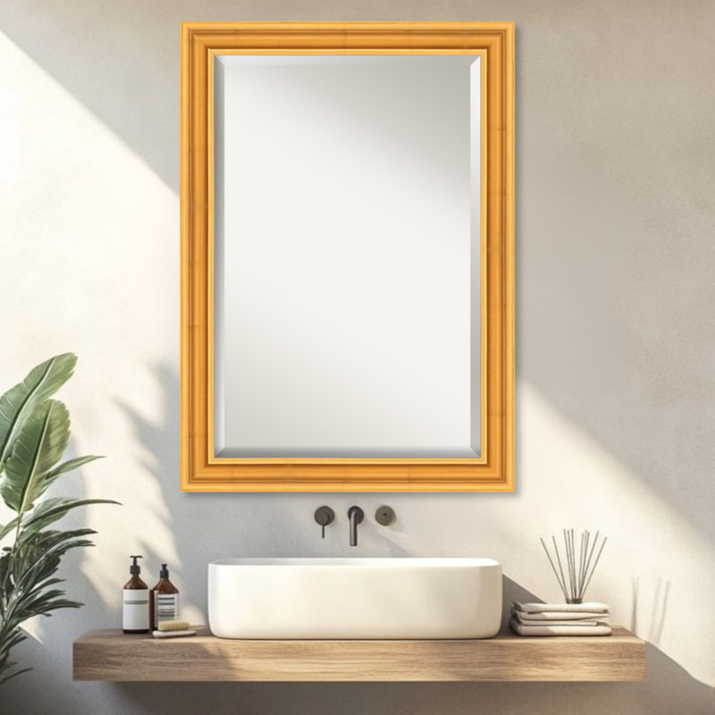 Miroir mural de salle de bain Sierra, 29,5 po x 23,5 po, Doré