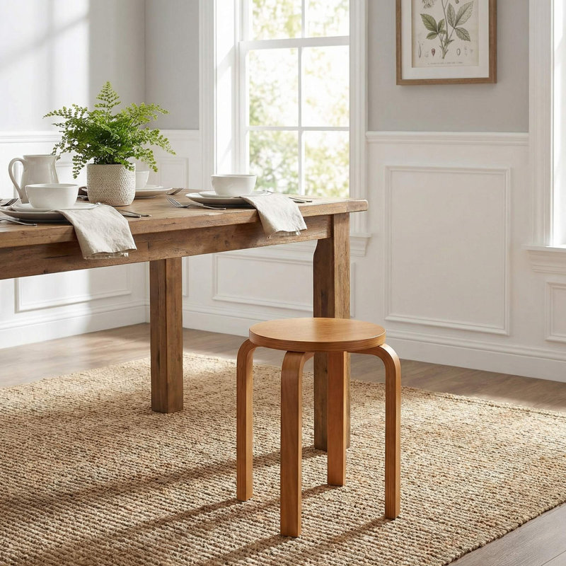 Ensemble de 4 chaises de salle à manger empilables en bois courbé de style moderne et minimaliste de 18 pouces, avec siège arrondi lisse et ergonomique avec une structure en bois cintré naturel durable de haute qualité pour un confort tout au long de la journée