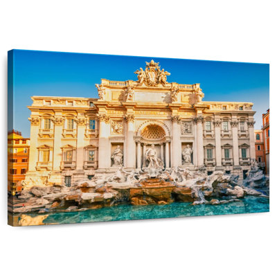 Fontaine Harpa Trevi