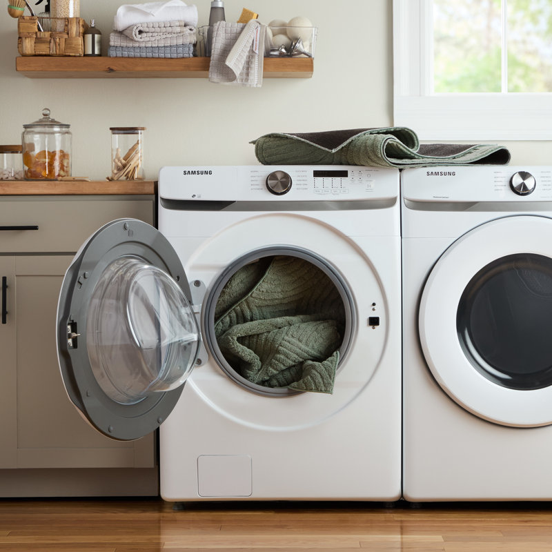 Tapis lavable à la machine Town & Country Country Everwash® 1 pi 7 po x 7 pi 2 po vert sauge